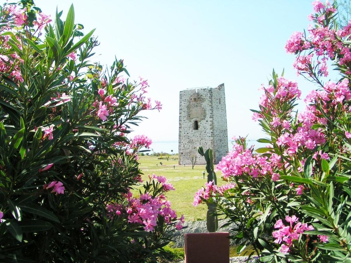 אסטפונה Salinas. Apartment For 4. Terrace/Parking/Pools/Gym/4Mins Beach מראה חיצוני תמונה