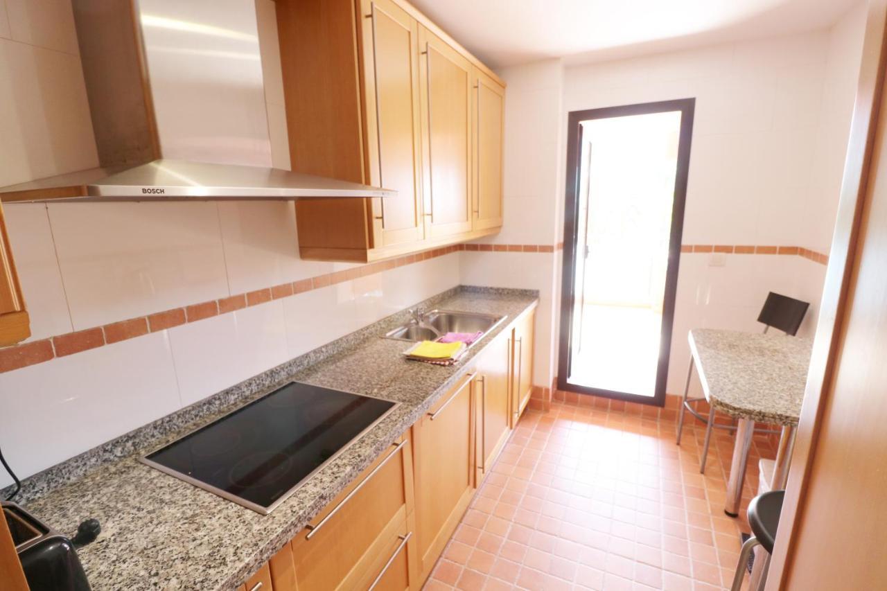 אסטפונה Salinas. Apartment For 4. Terrace/Parking/Pools/Gym/4Mins Beach מראה חיצוני תמונה